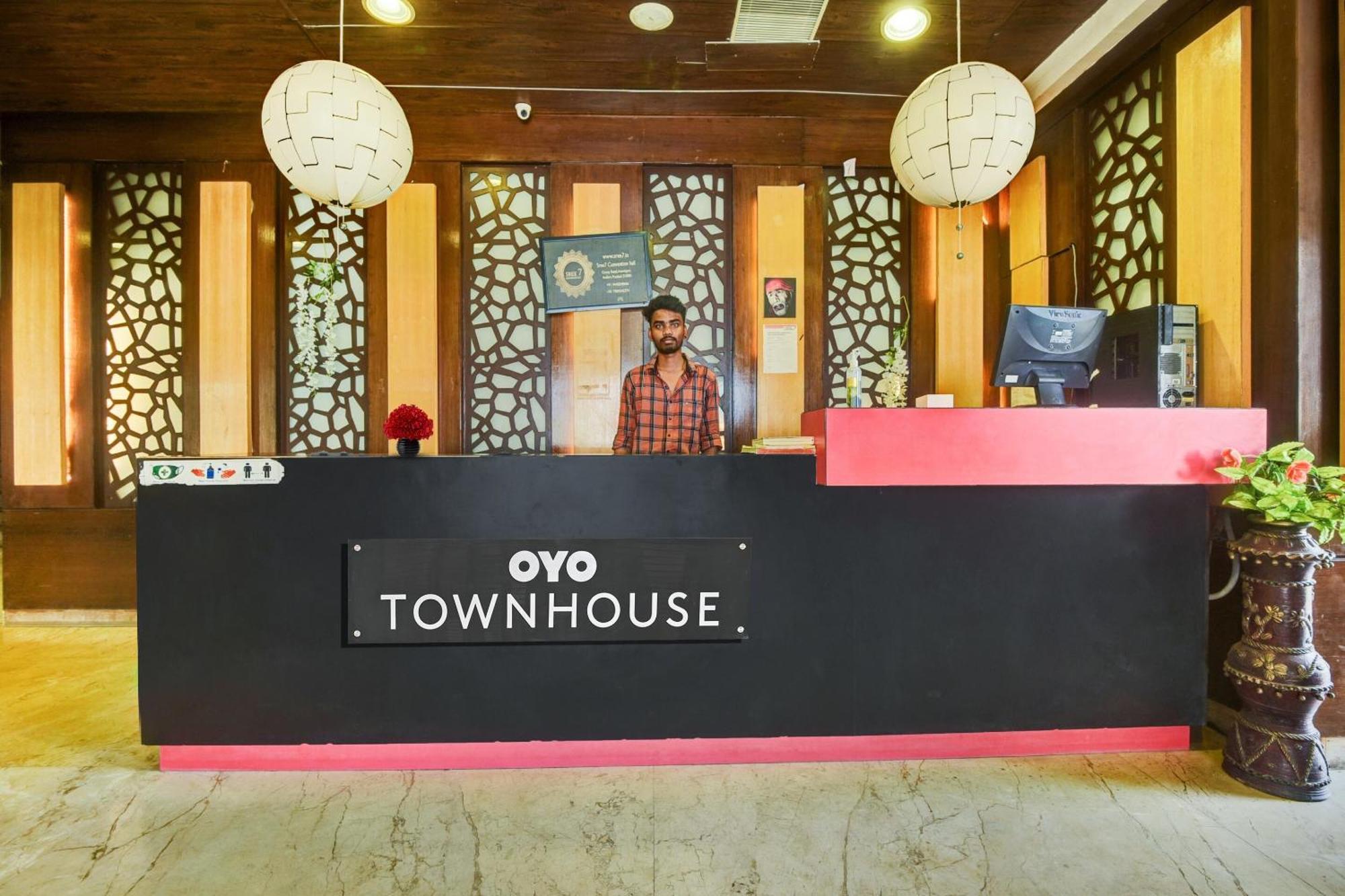 Collection O Oth Sri7 Inn Anantapur Exterior foto